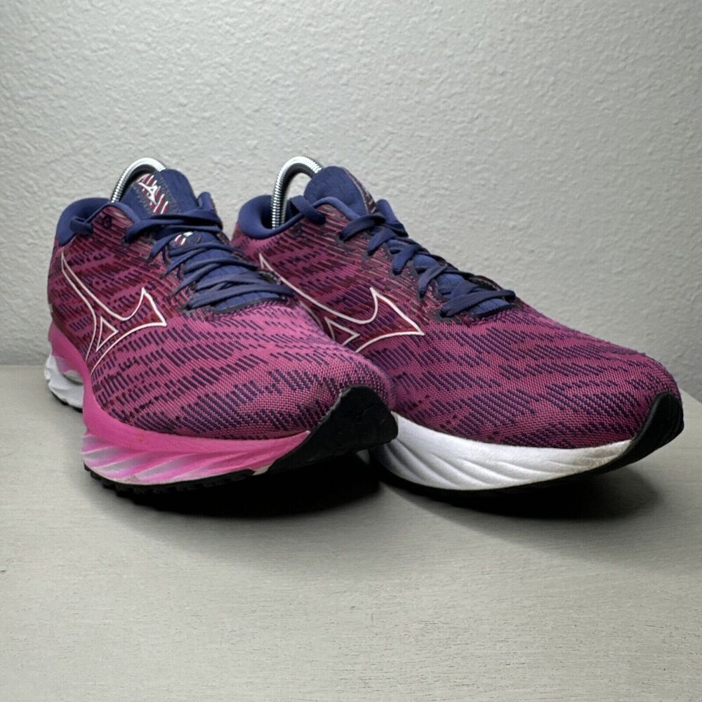 Mizuno WAVE RIDER 26 Women's Running Shoes